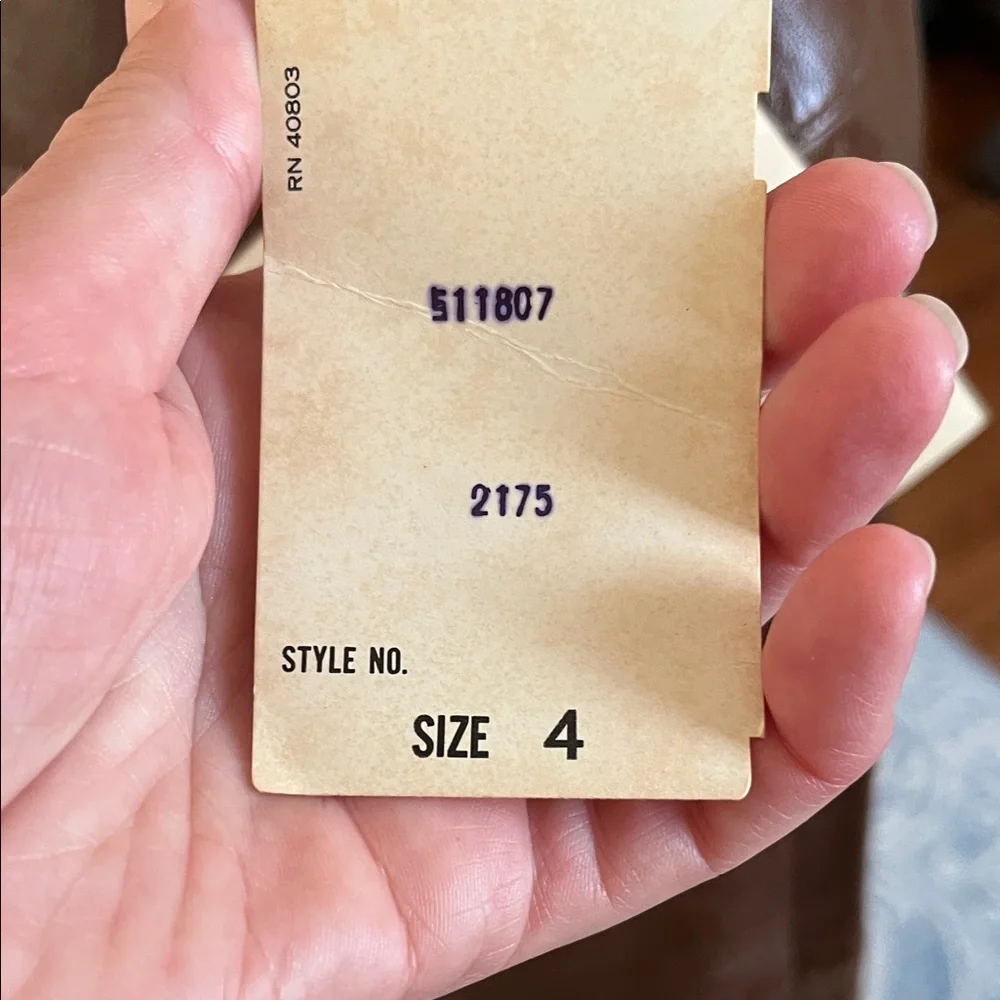 Anne Klein Rich Brown Leather Pencil Skirt vintage 80’s - Picture 4 of 7